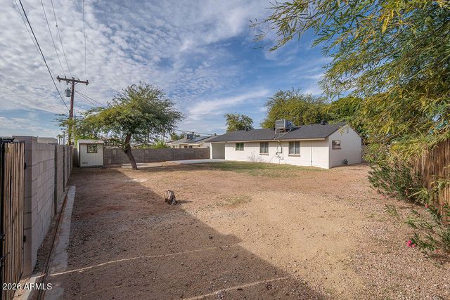 4653 E ALMERIA Road, Phoenix, AZ 85008