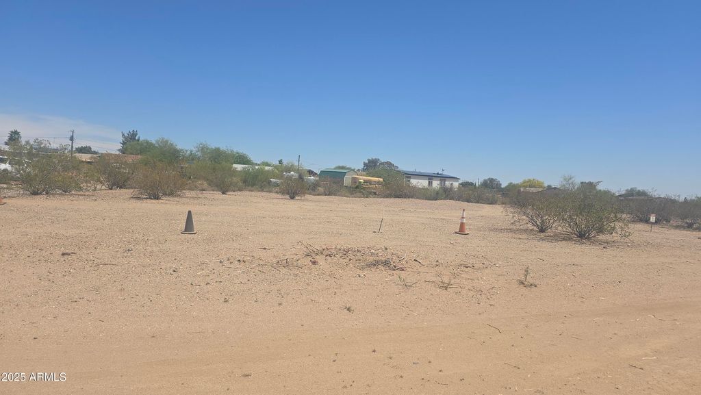 0 Vladek Circle -, Morristown, AZ 85342 — exterior