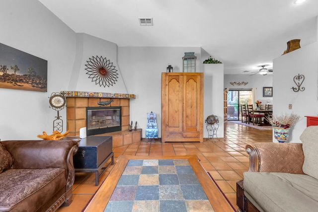 54700 Avenida Alvarado, La Quinta, CA 92253