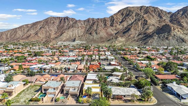 54700 Avenida Alvarado, La Quinta, CA 92253