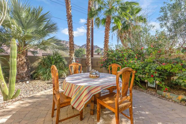 54700 Avenida Alvarado, La Quinta, CA 92253