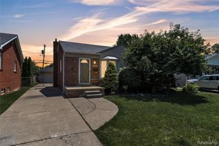 15421 Mccann Street, Southgate, MI 48195
