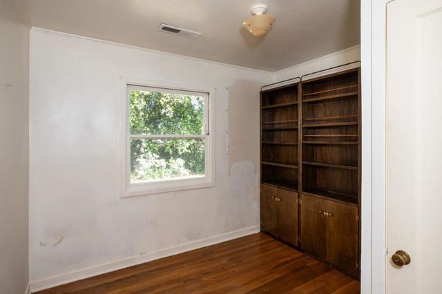 2027 Carol Avenue, Mountain View, CA 94040