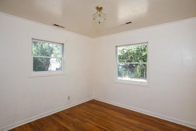 2027 Carol Avenue, Mountain View, CA 94040