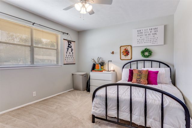 240 Smith Street, Burleson, TX 76028