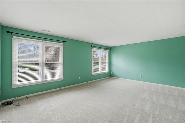 2256 Wild Oak CRES, Virginia Beach, VA 23456