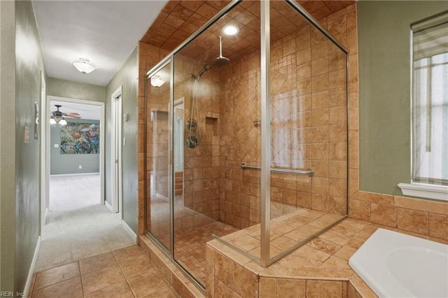 2256 Wild Oak CRES, Virginia Beach, VA 23456