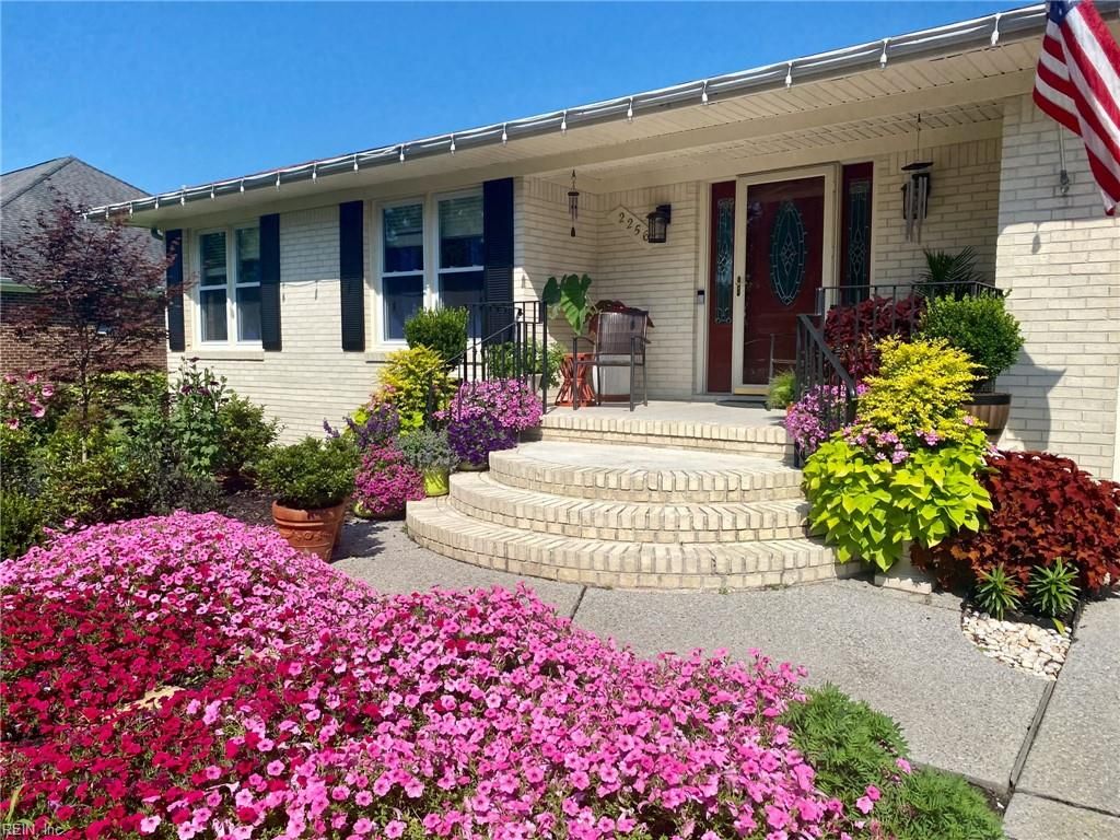 2256 Wild Oak CRES, Virginia Beach, VA 23456