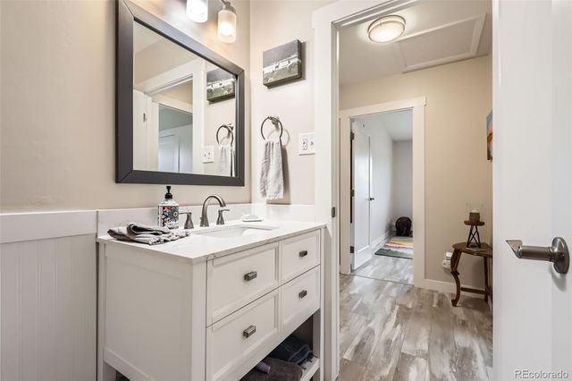 3144 S Wheeling Way 401, Aurora, CO 80014