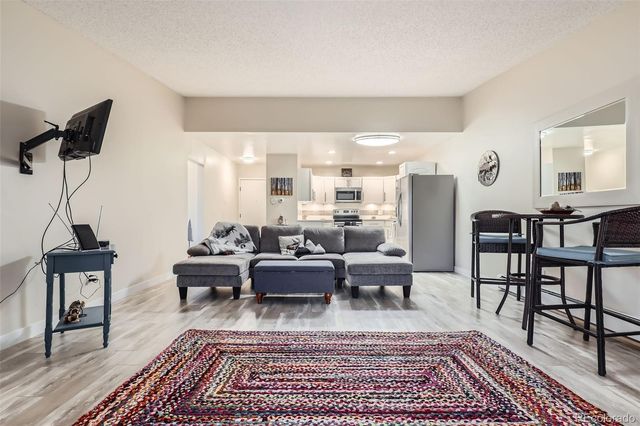 3144 S Wheeling Way 401, Aurora, CO 80014