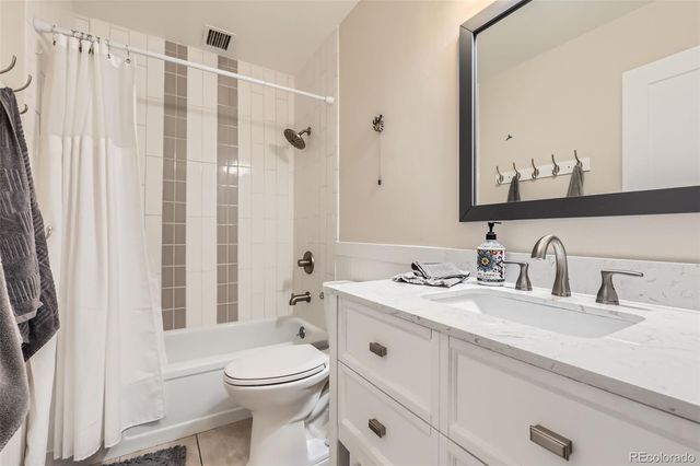 3144 S Wheeling Way 401, Aurora, CO 80014