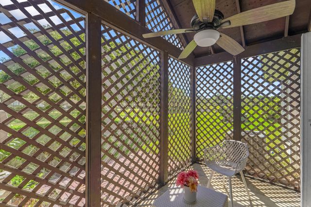 100 E Hemingway Circle, Margate, FL 33063