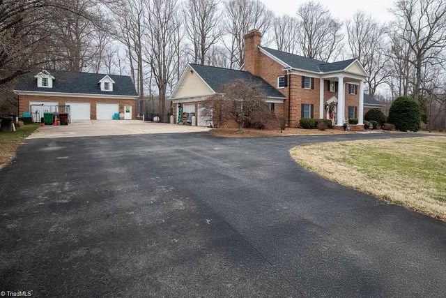 6352 Turnpike Road, Archdale, NC 27263