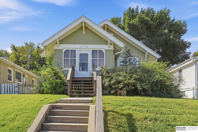 1608 S 55th Street, Omaha, NE 68106