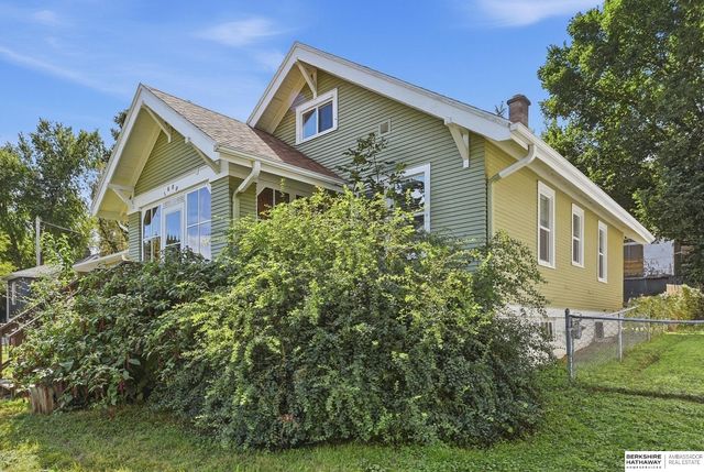 1608 S 55th Street, Omaha, NE 68106