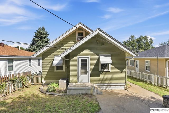 1608 S 55th Street, Omaha, NE 68106
