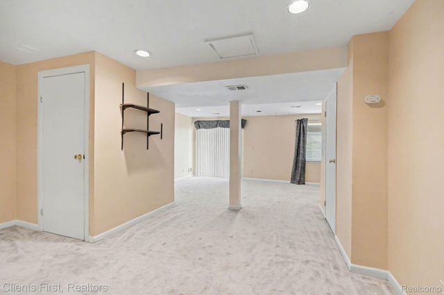 41450 Cornell Drive, Novi, MI 48377