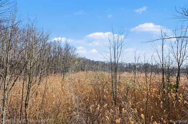 41450 Cornell Drive, Novi, MI 48377