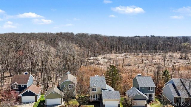 41450 Cornell Drive, Novi, MI 48377