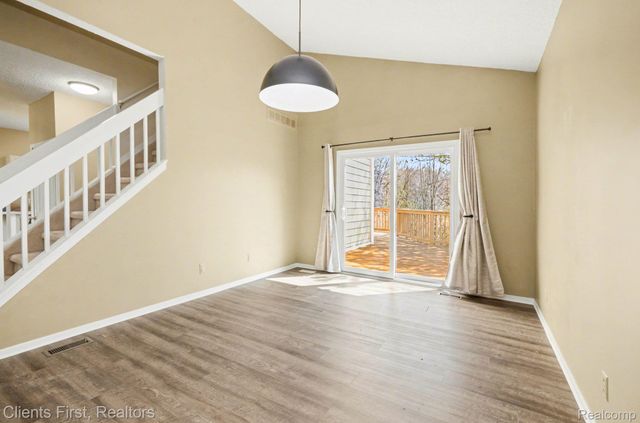 41450 Cornell Drive, Novi, MI 48377