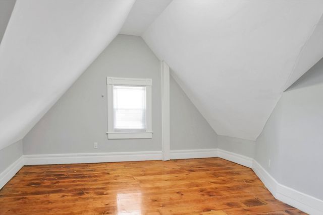 288 Saint James Ave, Springfield, MA 01109