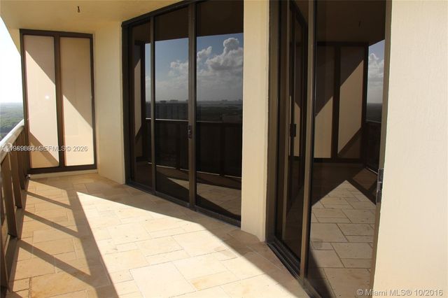 16275 COLLINS AV 2303, Sunny Isles Beach, FL 33160