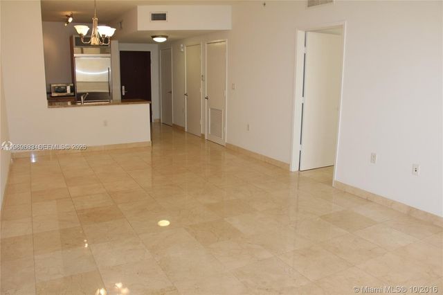 16275 COLLINS AV 2303, Sunny Isles Beach, FL 33160