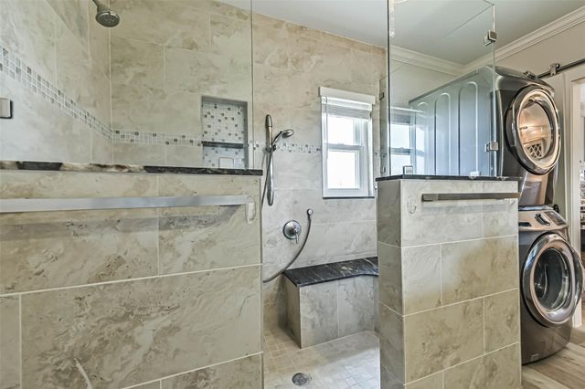 4019 3rd Street, Galveston, TX 77554