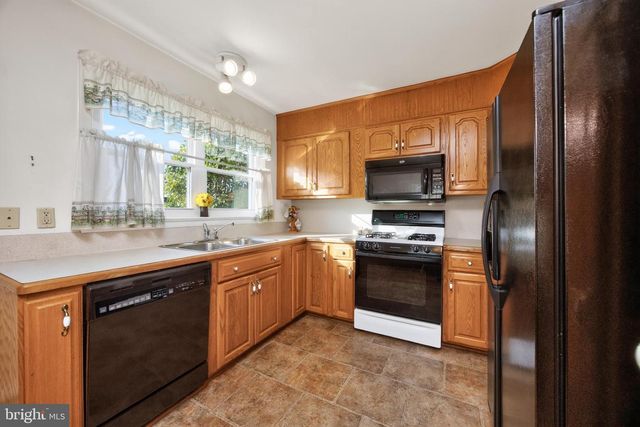 242 GRACE ST, Pottstown, PA 19464