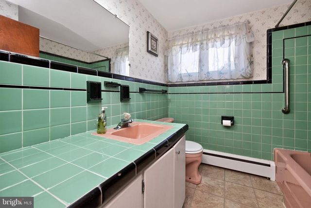 242 GRACE ST, Pottstown, PA 19464