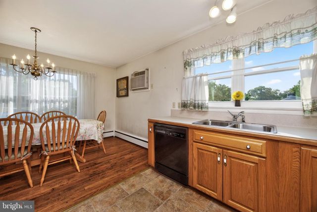 242 GRACE ST, Pottstown, PA 19464