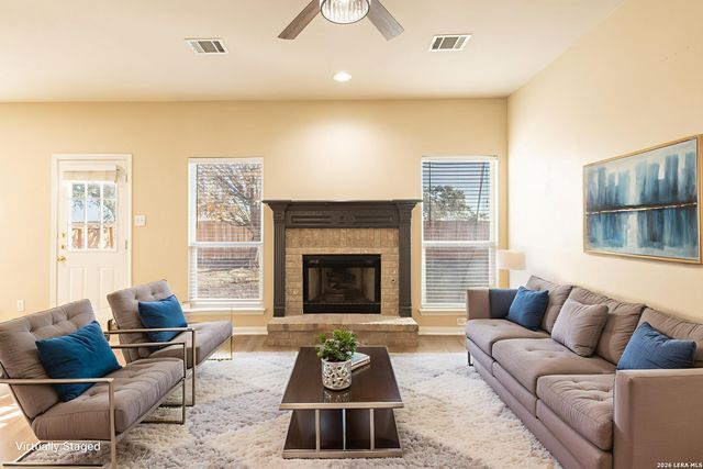 1534 Crescent Glen, San Antonio, TX 78258