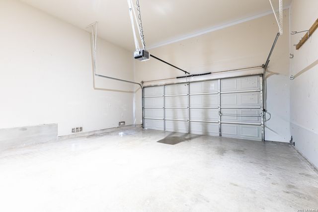 1534 Crescent Glen, San Antonio, TX 78258