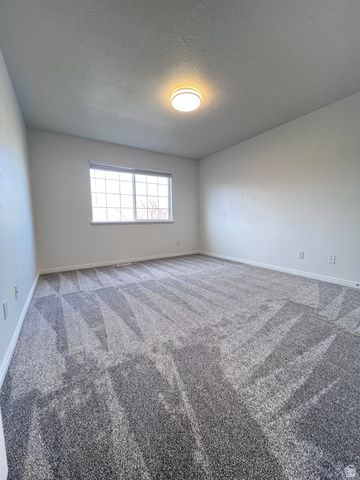 10473 S SAGE CREEK RD RD, South Jordan, UT 84009