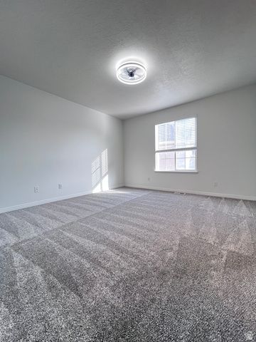 10473 S SAGE CREEK RD RD, South Jordan, UT 84009