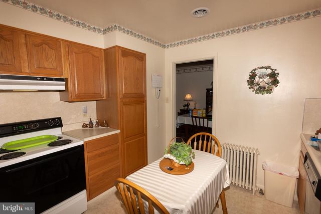 17 TWIN HILL DRIVE, Waynesboro, PA 17268