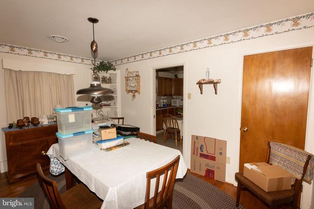 17 TWIN HILL DRIVE, Waynesboro, PA 17268