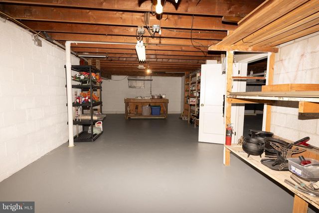 17 TWIN HILL DRIVE, Waynesboro, PA 17268