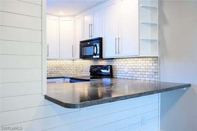 5499 Rattlesnake Hammock RD 304A, Naples, FL 34113