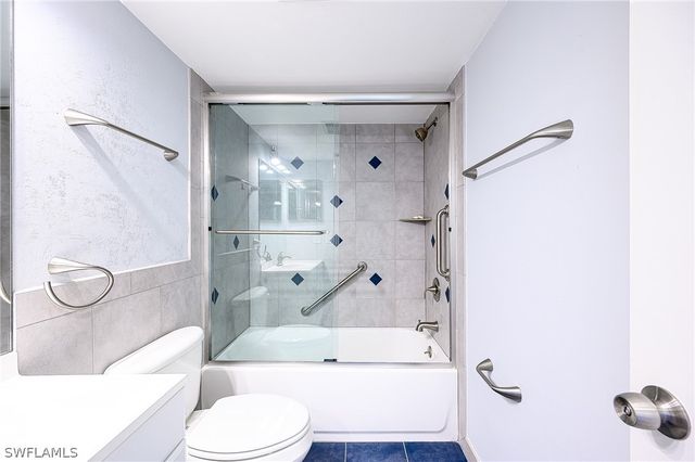 5499 Rattlesnake Hammock RD 304A, Naples, FL 34113