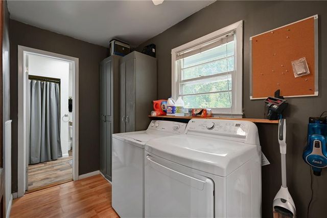 106 E 12th Street, Higginsville, MO 64037