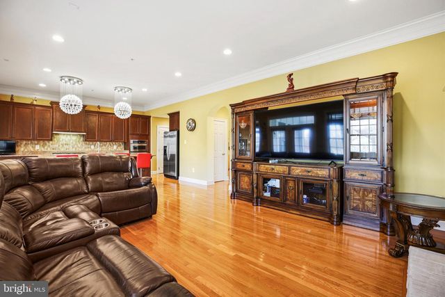 14325 NEW HAMPSHIRE AVE, Silver Spring, MD 20904