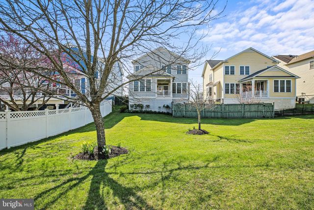 14325 NEW HAMPSHIRE AVE, Silver Spring, MD 20904
