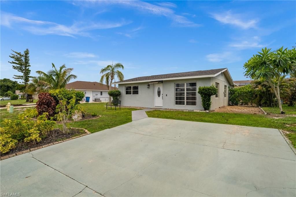7262 Buchanan RD, FORT MYERS, FL 33967 — exterior