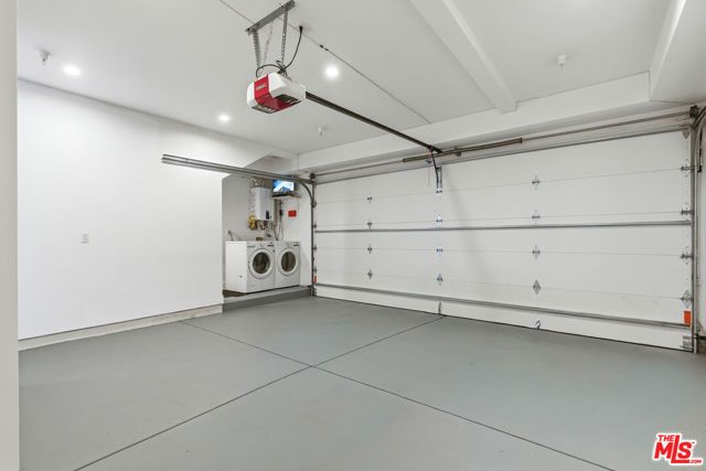 13822 Oxnard Street, Van Nuys (los Angeles), CA 91401