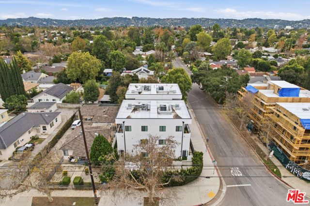 13822 Oxnard Street, Van Nuys (los Angeles), CA 91401