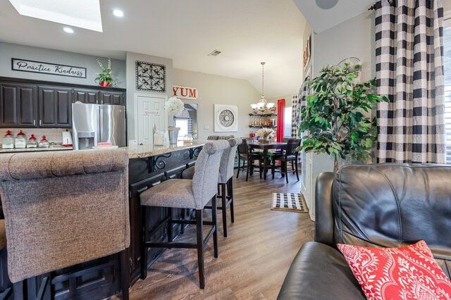 6808 Moss Lane, North Richland Hills, TX 76182