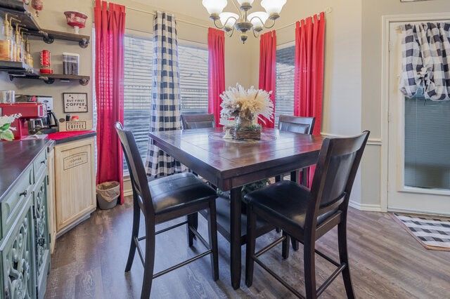 6808 Moss Lane, North Richland Hills, TX 76182