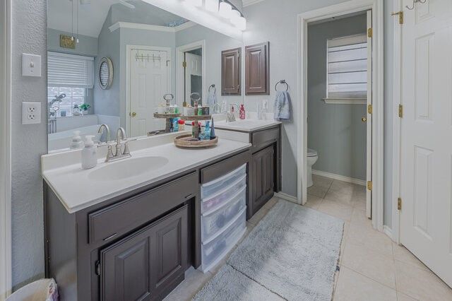 6808 Moss Lane, North Richland Hills, TX 76182