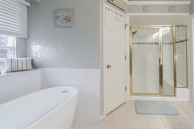 6808 Moss Lane, North Richland Hills, TX 76182